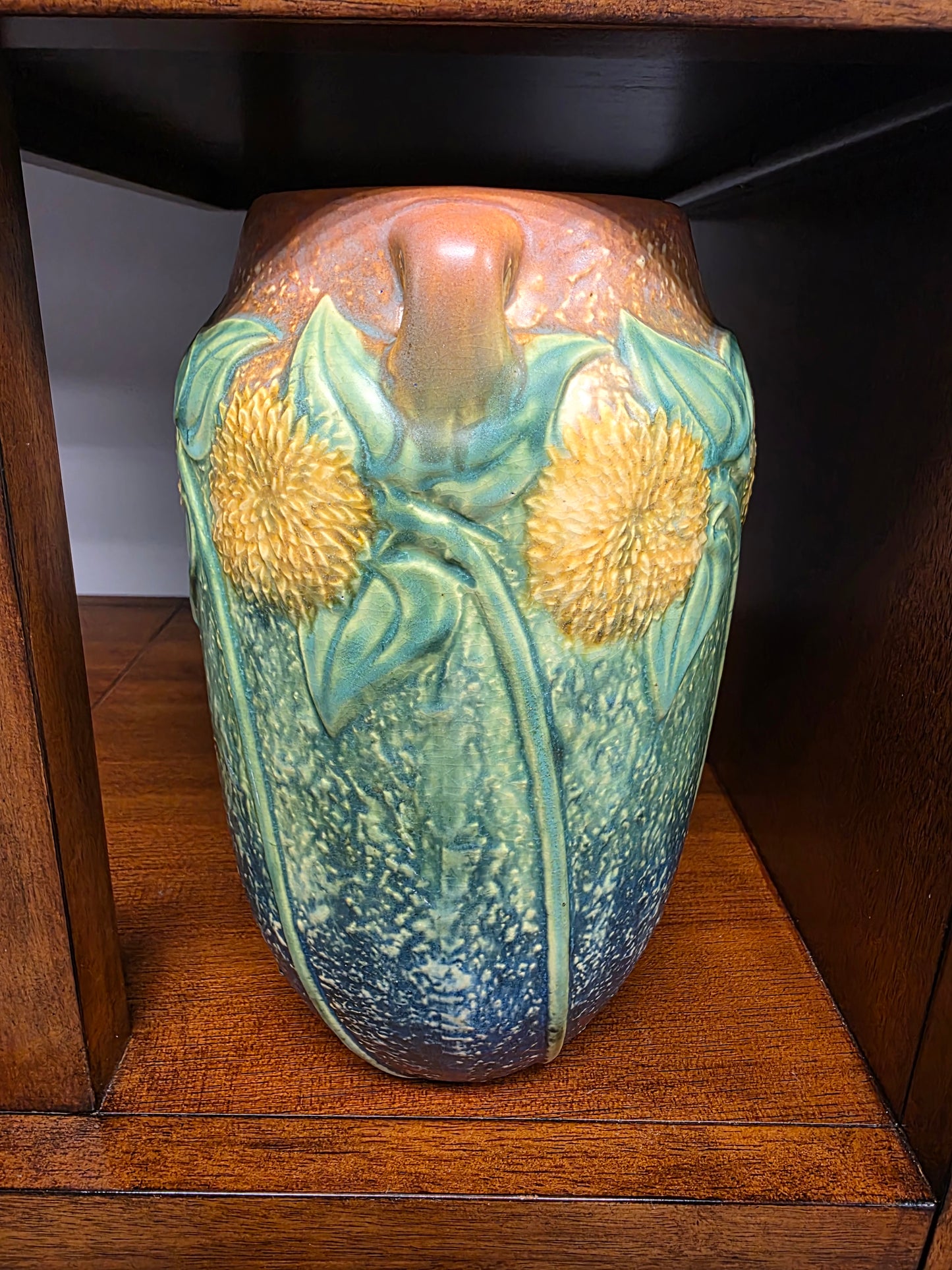 Roseville Sunflower Vase 494 10
